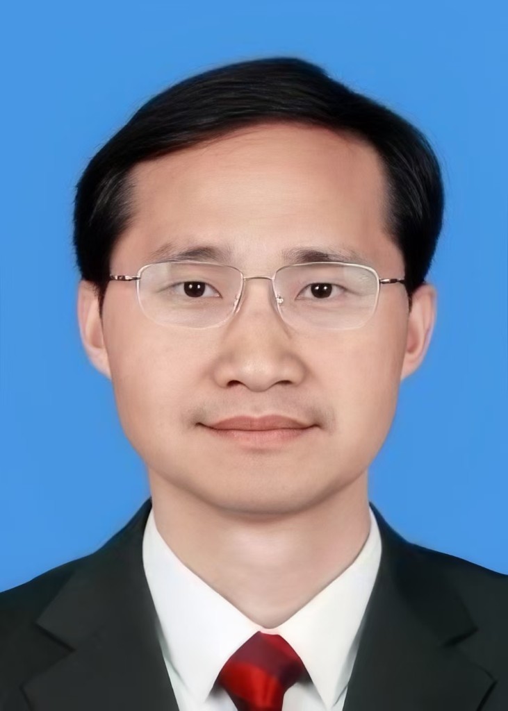 何春年